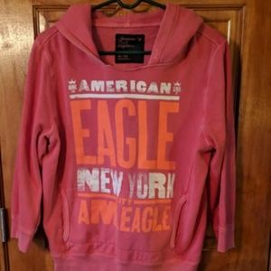 AMERICAN EAGLE DISTRESSED 3/4 SLEEVE XL